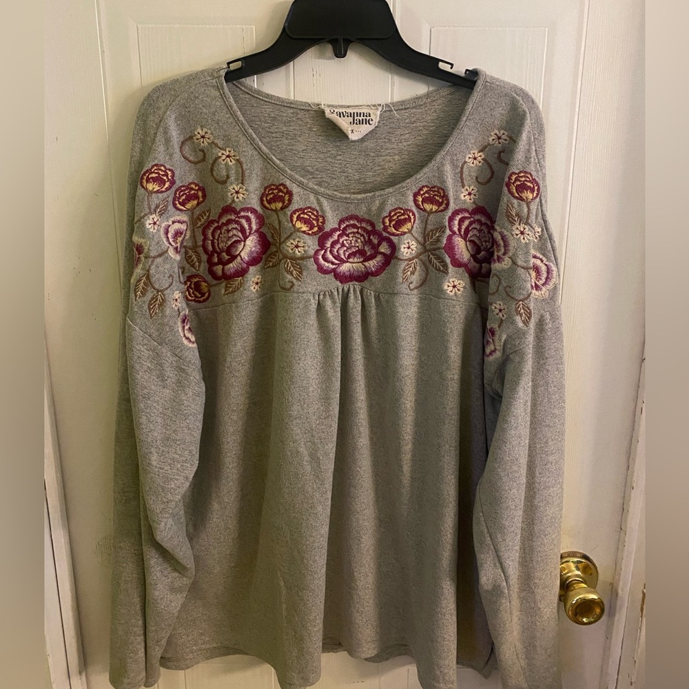 Savanna Jane Heather Gray Embroidered Top